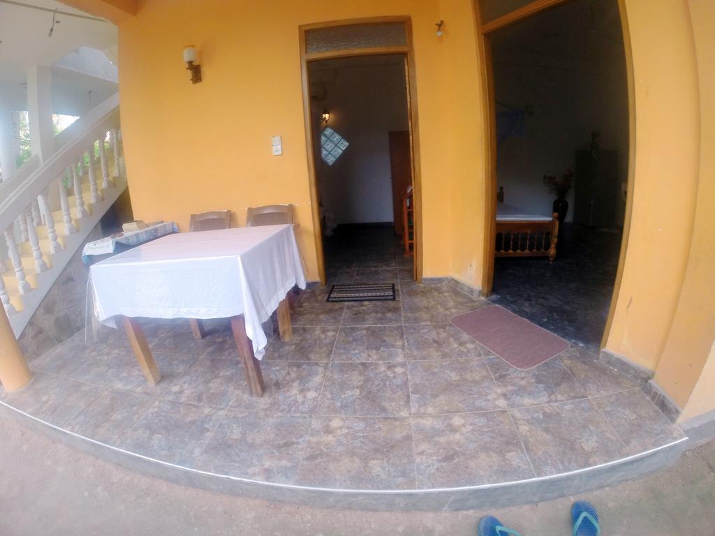Hopson Resort And Apartment Unawatuna Rum bild