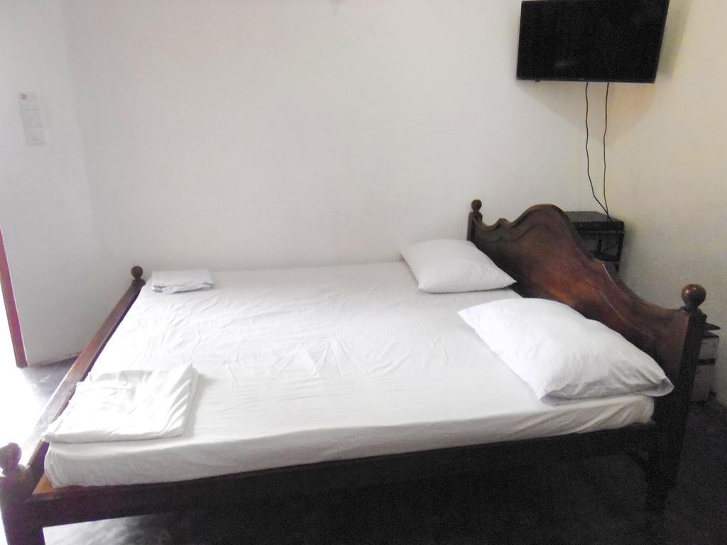 Hopson Resort And Apartment Unawatuna Exteriör bild